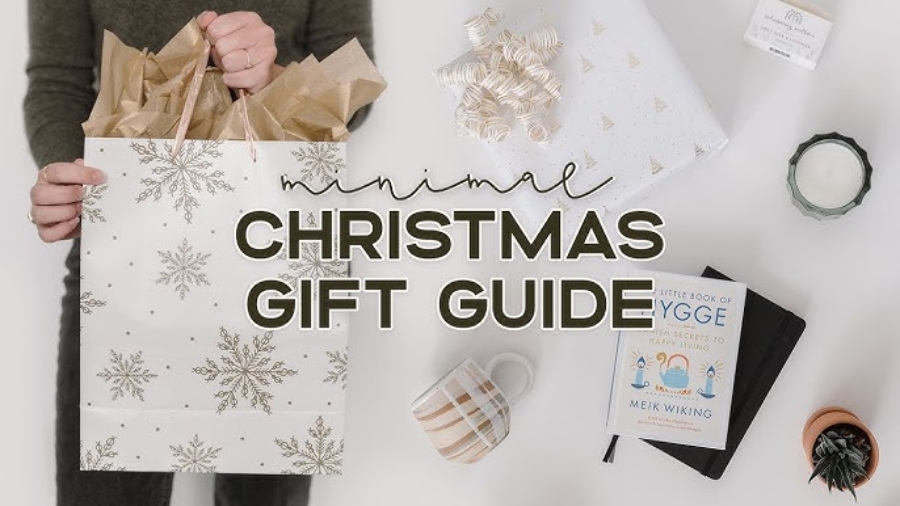 Minimalist for Christmas